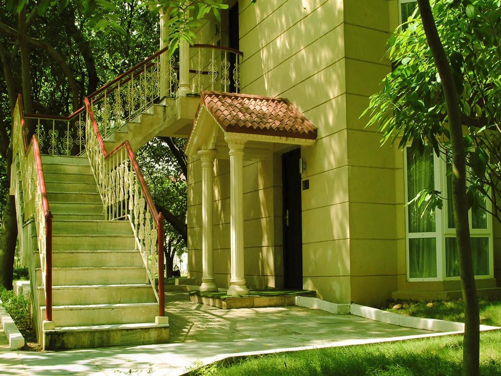 Pleasant Days Resort Chembarambakkam Lake Eksteriør billede