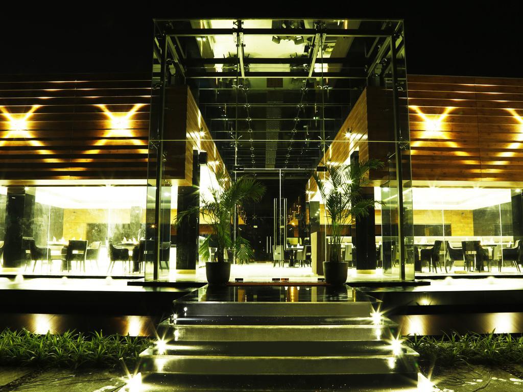 Pleasant Days Resort Chembarambakkam Lake Eksteriør billede